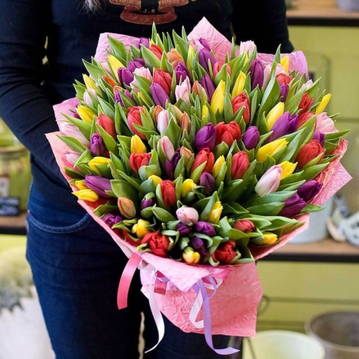 101 тюльпан "Джуси" в Твери