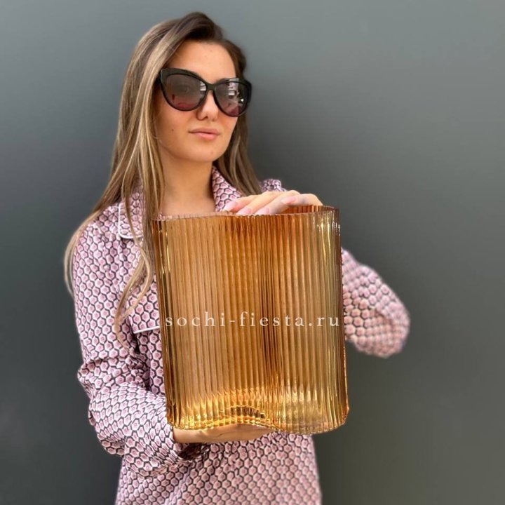 Стеклянная ваза №7 в Твери